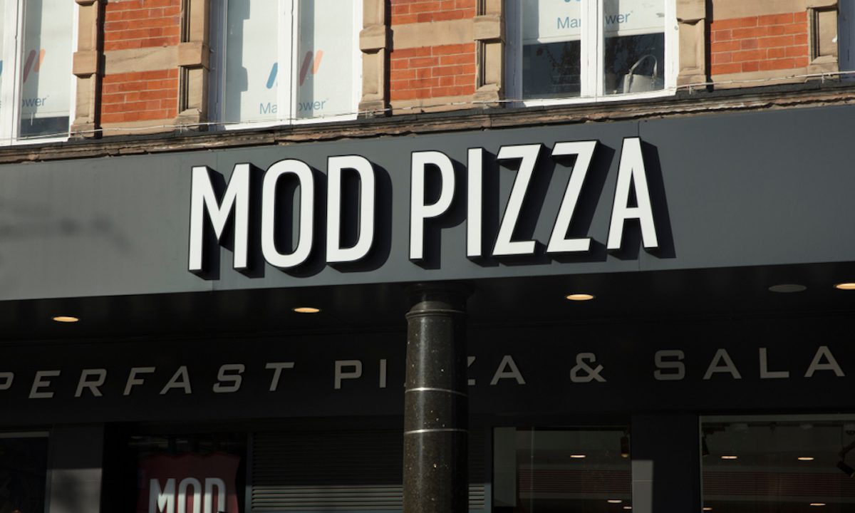 Today in Restaurant and Grocery Tech: Albertsons Leverages Self-Service; MOD Pizza Gears up for IPO