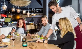 Restaurants Benefit From Continued Demand for Luxuries Amid Inflation