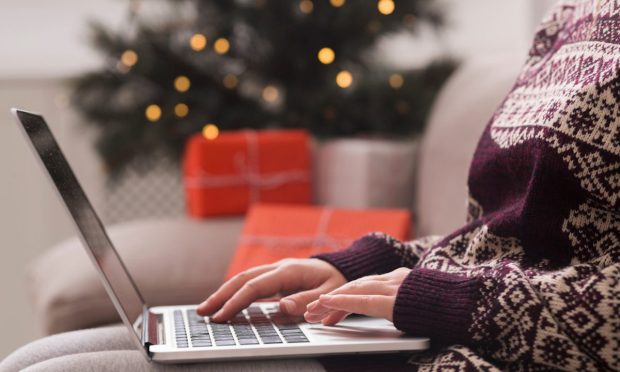 The 5 Dominant Holiday Shopping Trends Merchants Need to Know About