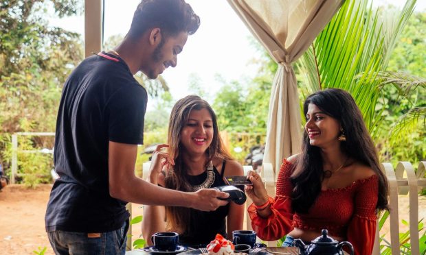 Indian FinTech Slice Hits Unicorn Status with $220M Funding Round