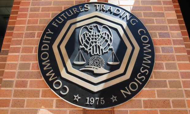 CFTC Commissioner: Stop Crypto Fines Without Clear Guidance