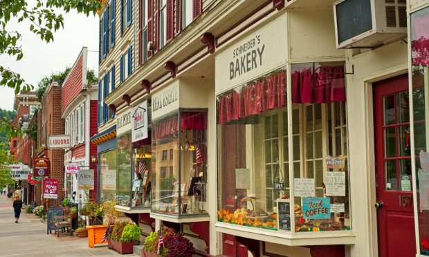 Hospitality Firms Ride Great Reopening Boom, Margin Pressures Loom