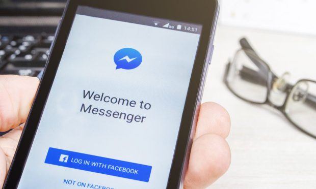 Facebook Messenger Head Quits