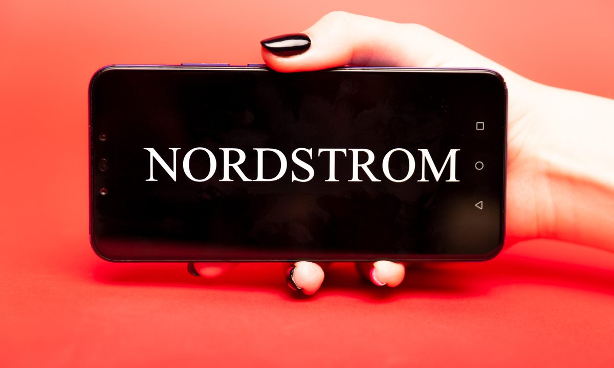 Digital Spin-Offs Are Suddenly in Fashion as Ailing Dept Stores Seek Easy Fixes