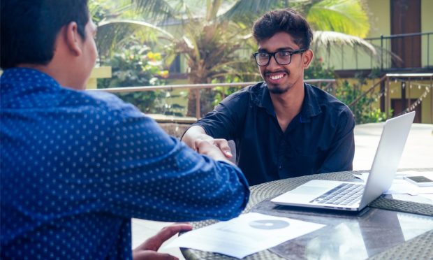 Indian FinTech Slice Plans to Hire 800 People Next Year To Expand BNPL, Credit Products