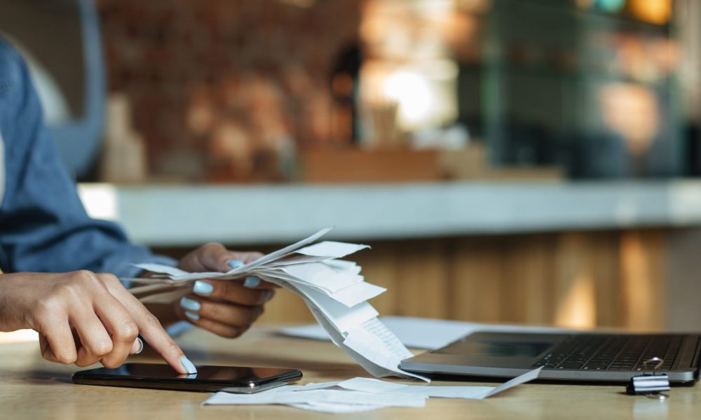 Download the Treasurer's Guide to AR Payment Optimization, exploring how automation can help streamline B2B payments and reduce errors