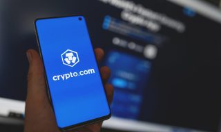 Crypto.com’s AI Campaign Triggers 12% Cut to Staff