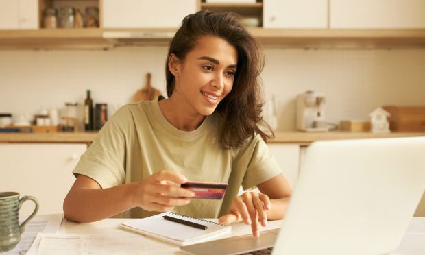 Ebanx Pays $229M for Transfer Service Remessa