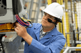 Pandemic Drives New Use Cases for Assisted Reality Wearables