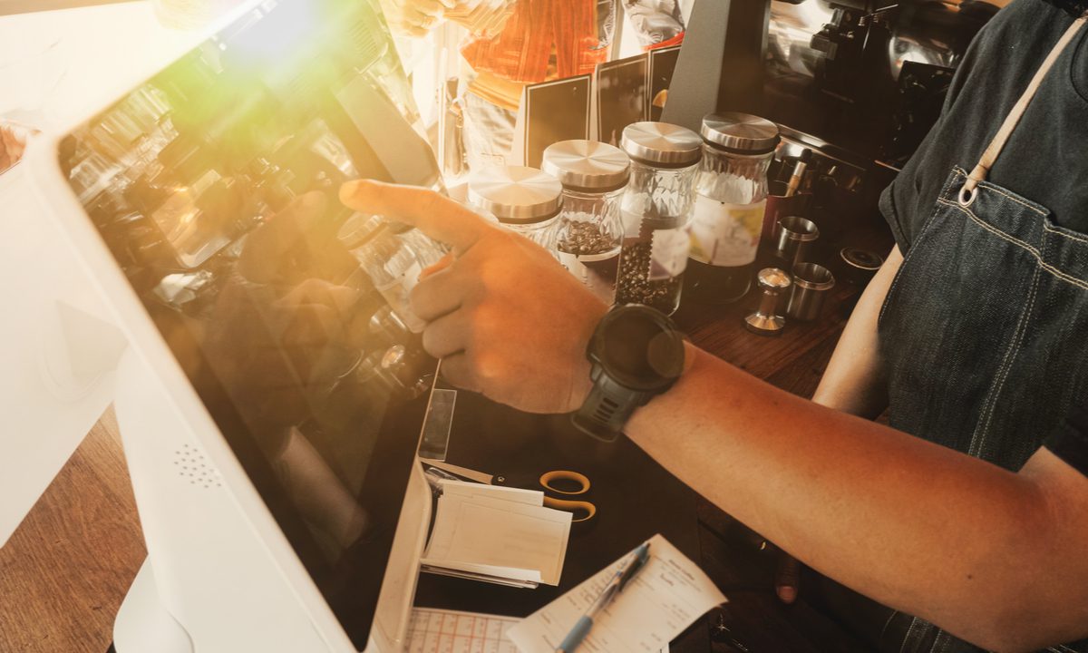 Today in Restaurant and Grocery Tech: Grubhub Offers Bitcoin Rewards; Taco Bell Talks Loyalty