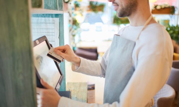 Digital Ordering Boom Widens Gap Between Big Restaurant Brands and Small Operators
