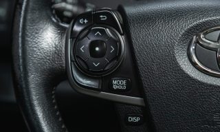 Voice Assistants Give Drivers Information on the Go