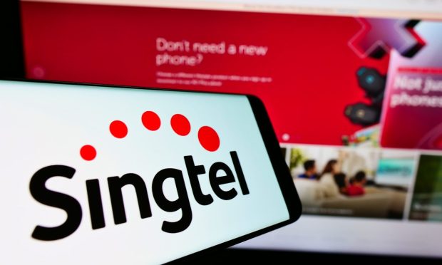 Singtel, Grab Each Snag 16.3% of Indonesia’s PT Bank Fama