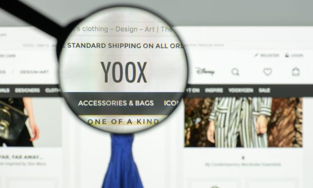 Yoox, fashion marketplace, Net a Porter