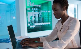 Spend Management Platform Vroozi Debuts AI Invoice Processing