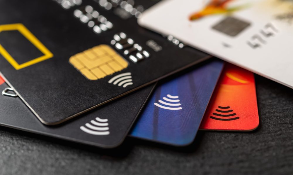 Next-Gen Debit January 2022 - Explore how consumers' growing interest in challenger banks is giving decoupled debit cards a boost