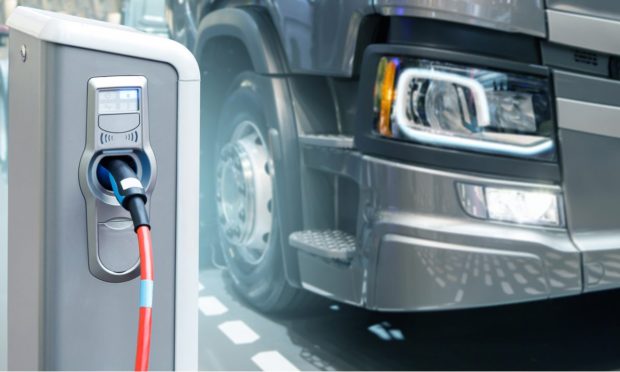 Managing Electric Vehicles in Commercial Fleets Requires New Payments, Reimbursements and Insights