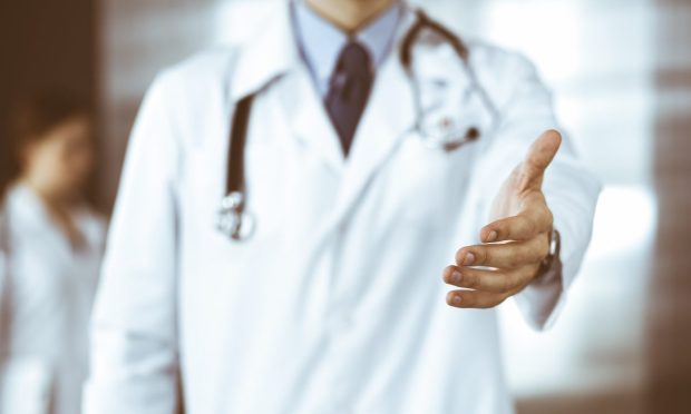 For Growing Number of Concierge Medical Services, the Doctor is In 24/7