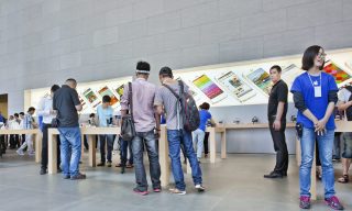 ‘High Tech’ Consumers Own an Average of 12 Devices
