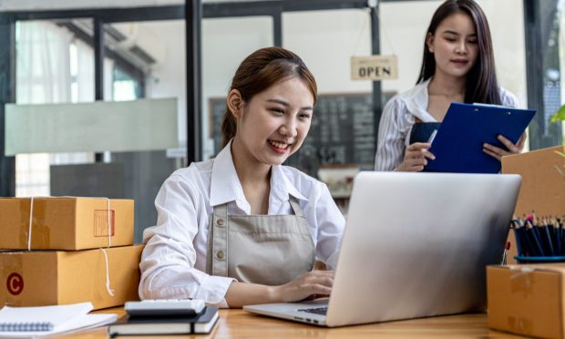 Singapore’s IN Financial Technologies Debuts BNPL Service for SMBs