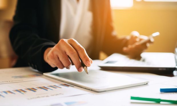 HoneyBook, jaris Team on Managing Client, Cash Flow