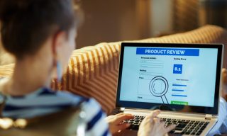 100% of Top-Performing Online Merchants Offer Product Ratings and Live Site Help