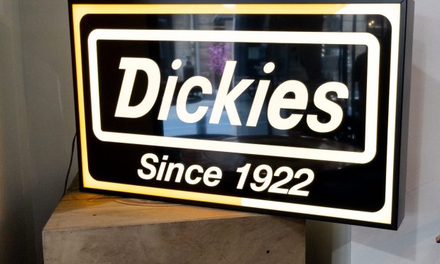 VF’s Dickies Brand Boosts Conversions, Slashes Returns With Virtual Fitting