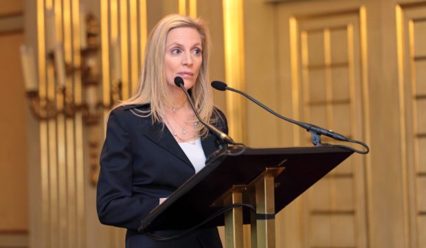 Fed Governor: Digital, Decentralized Finance Holds Promise and Risk