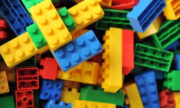 Lego Uses Mall Space to Click With Customers