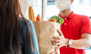 Online Grocery Adoption Rises 5% in March, PYMNTS Data Reveal