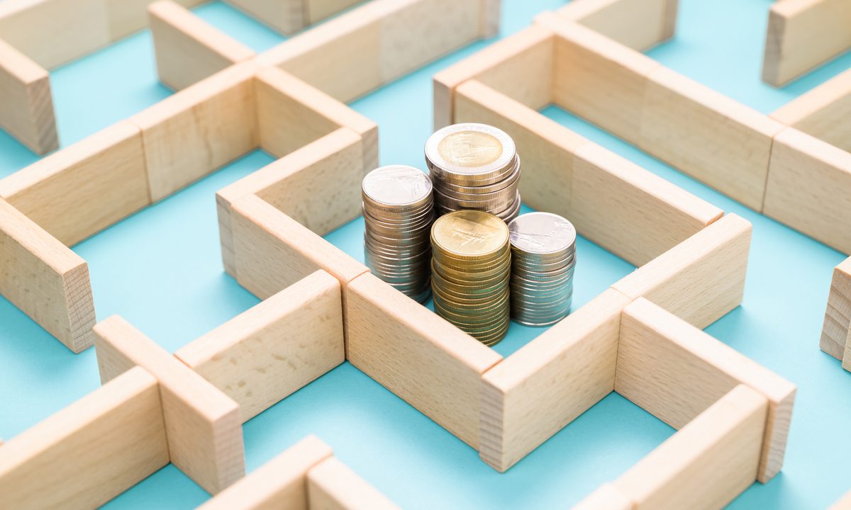 As SoFi and a Handful of Challenger Banks Grow Up, Traditional Lenders Should Be Nervous