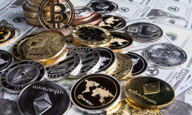 FDIC Chair Calls Stablecoins a Top Concern as NY Fed Calls Them Unnecessary