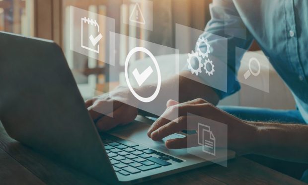 UK Professor: Digital Platforms Can’t Be Regulated Like Traditional Utility Networks 