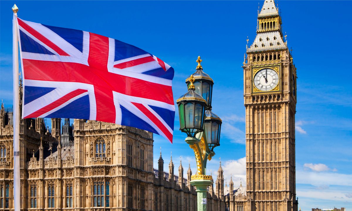 Parliament Blasts Regulators Over Failure to Oversee Financial Services