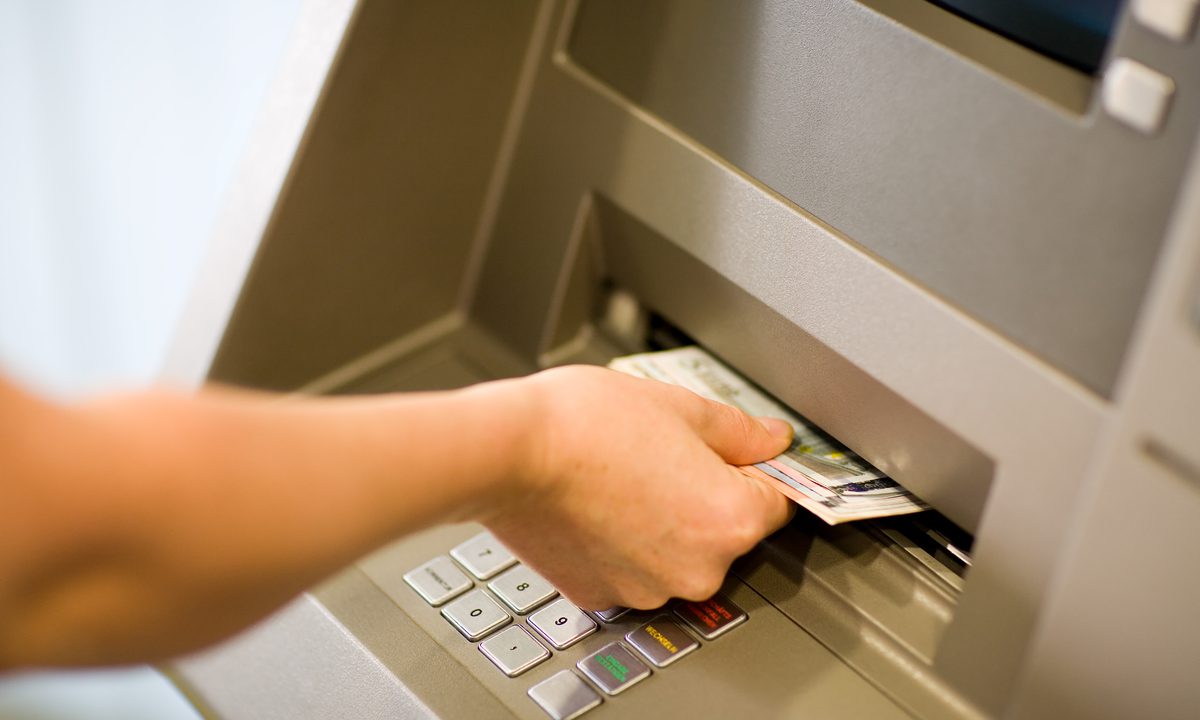 Independent ATMs Struggle for Access to Banks