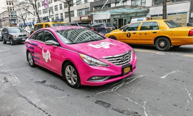 Lyft Logs More Active Riders YoY, Talks Up Maps, AVs and More as Omicron Stifles Recovery