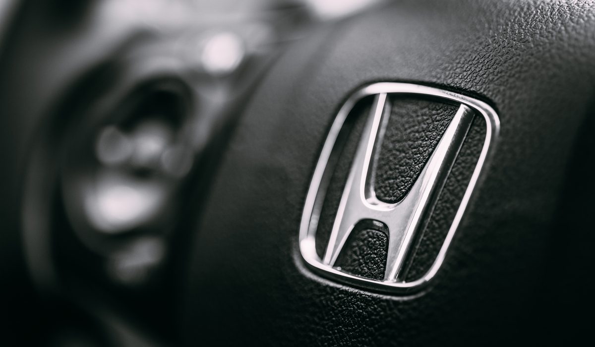 Sony, Honda Join Trend That Merges Automobiles and Connected Services