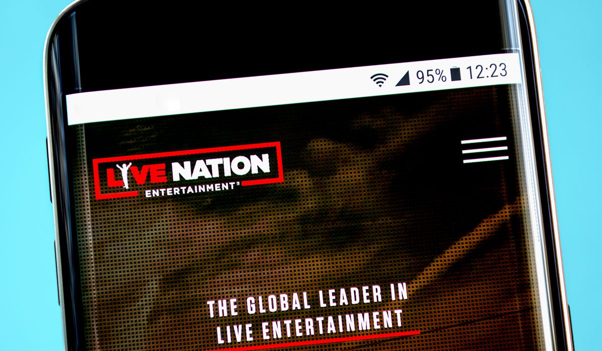 Entertainment’s Digital Transformation Dives Into 5G, New NFTs, Shoppable Streaming