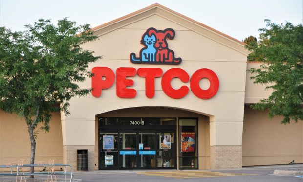 Petco Buys Veterinary Services for its Stores