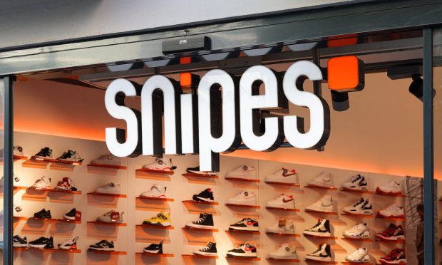 Snipes store