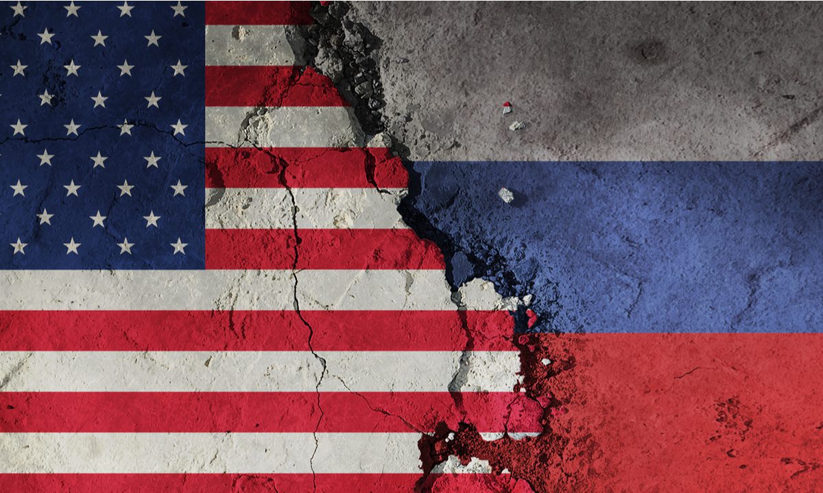 Banks: Russia Steps up Cyberwar Against Financial System