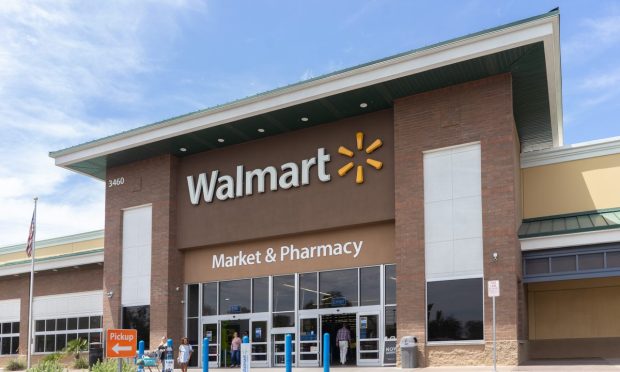 AMZN vs WMT Weekly: Healthy Pursuits, a Product Reboot and a Pair of Lawsuits