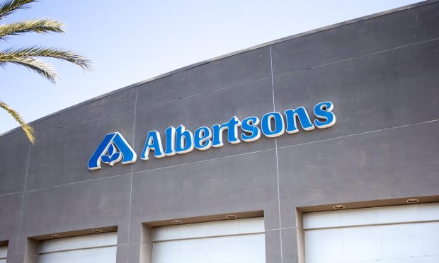 Albertsons to Accept Supplemental Benefits for Produce, Wellness Items