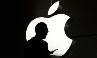 Apple Presentation Highlights New iPhone SE, Upgraded Computer Tech