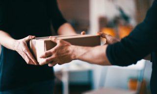 Today in B2B Payments: B2B Service Providers Aim to Improve Shipping 
