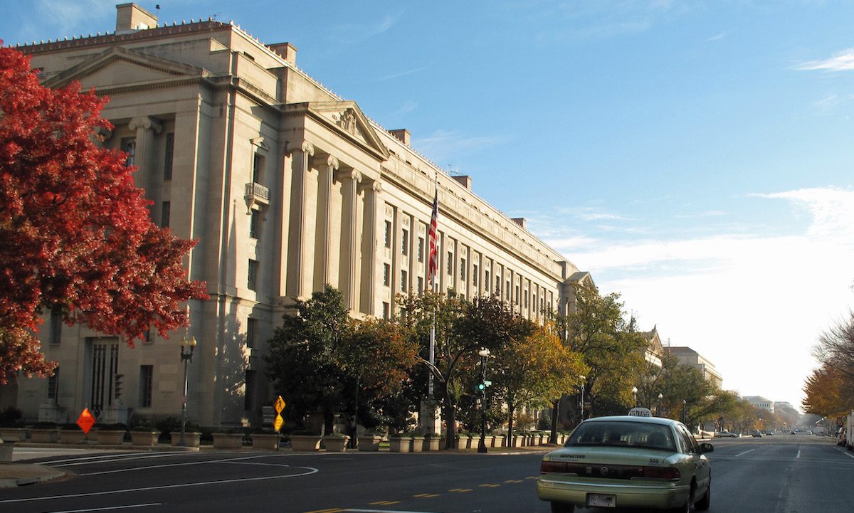 DOJ Endorses Antitrust Law Targeting Big Tech