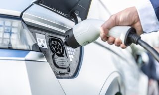Discover Global Network: Payments Are Foundation of Electric Vehicle Infrastructure