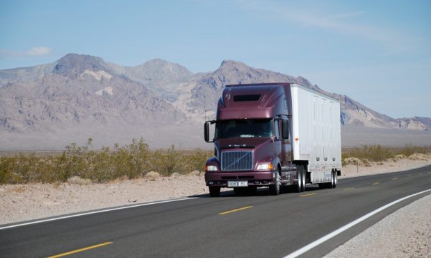 Mobile Solutions Help Truckers Ditch Fleet Checks