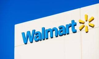Today in Food Commerce: Consumers Flock to Walmart; Chili’s Parent Trials Sidewalk Robots