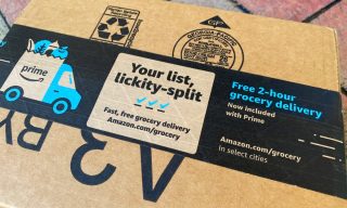 Amazon Leverages Subscription Services to Narrow Walmart’s Food Lead